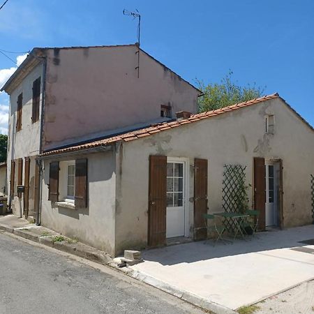 Maison De Village Entre Estuaire Et Ocean Saint-Yzans-de-Médoc Exterior foto